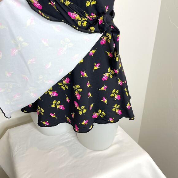 Betsey Johnson Floral Faux Wrap Skirted Bathing Suit One Piece Medium Swimsuit - Picture 3 of 8